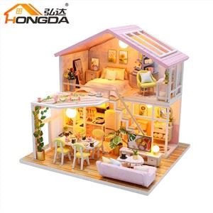 Nhà gỗ búp bê
