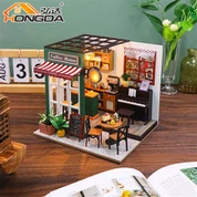Nhà búp bê thủ công của Afternoon Coffee